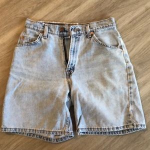 Vintage Levi’s 950 shorts orange tag size 5